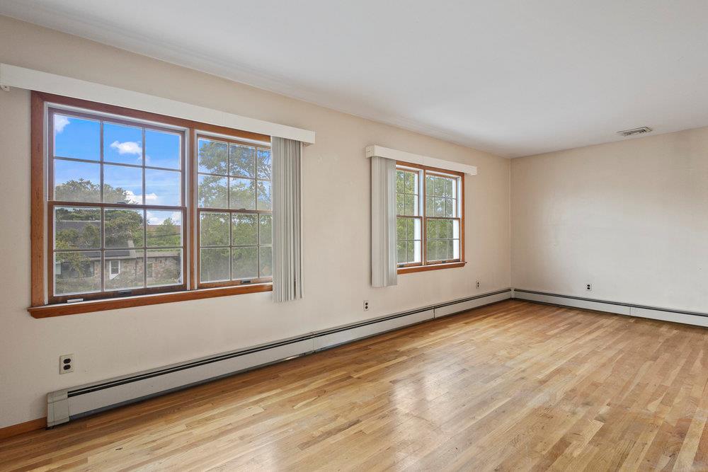 13 Irving Court, Hicksville, New York image 23