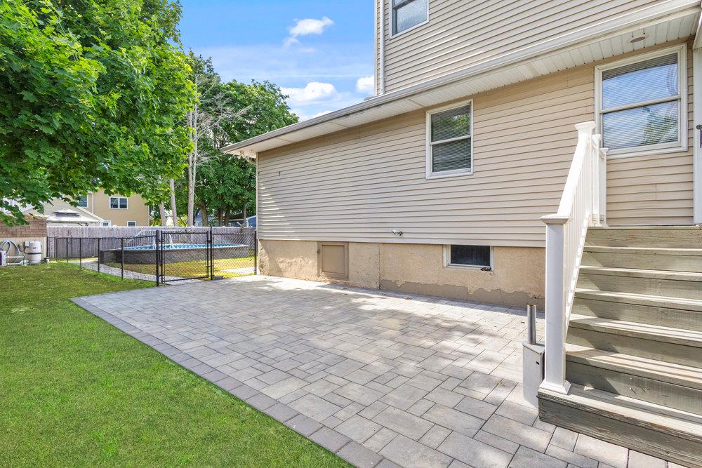13 Irving Court, Hicksville, New York image 31