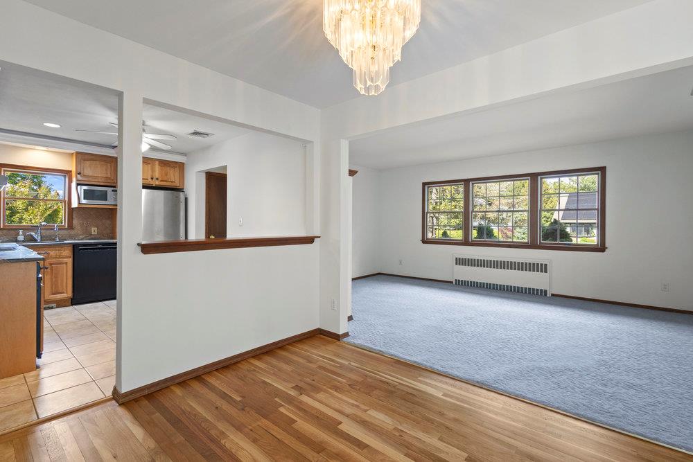 13 Irving Court, Hicksville, New York image 6