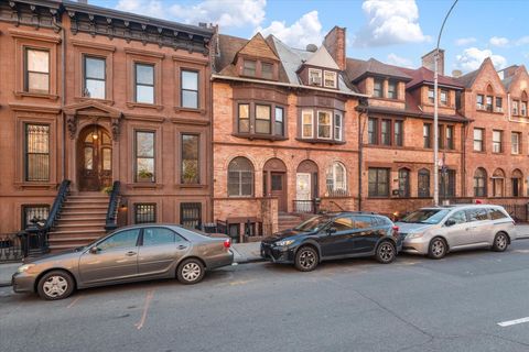 396 Lafayette Avenue Brooklyn NY 11238