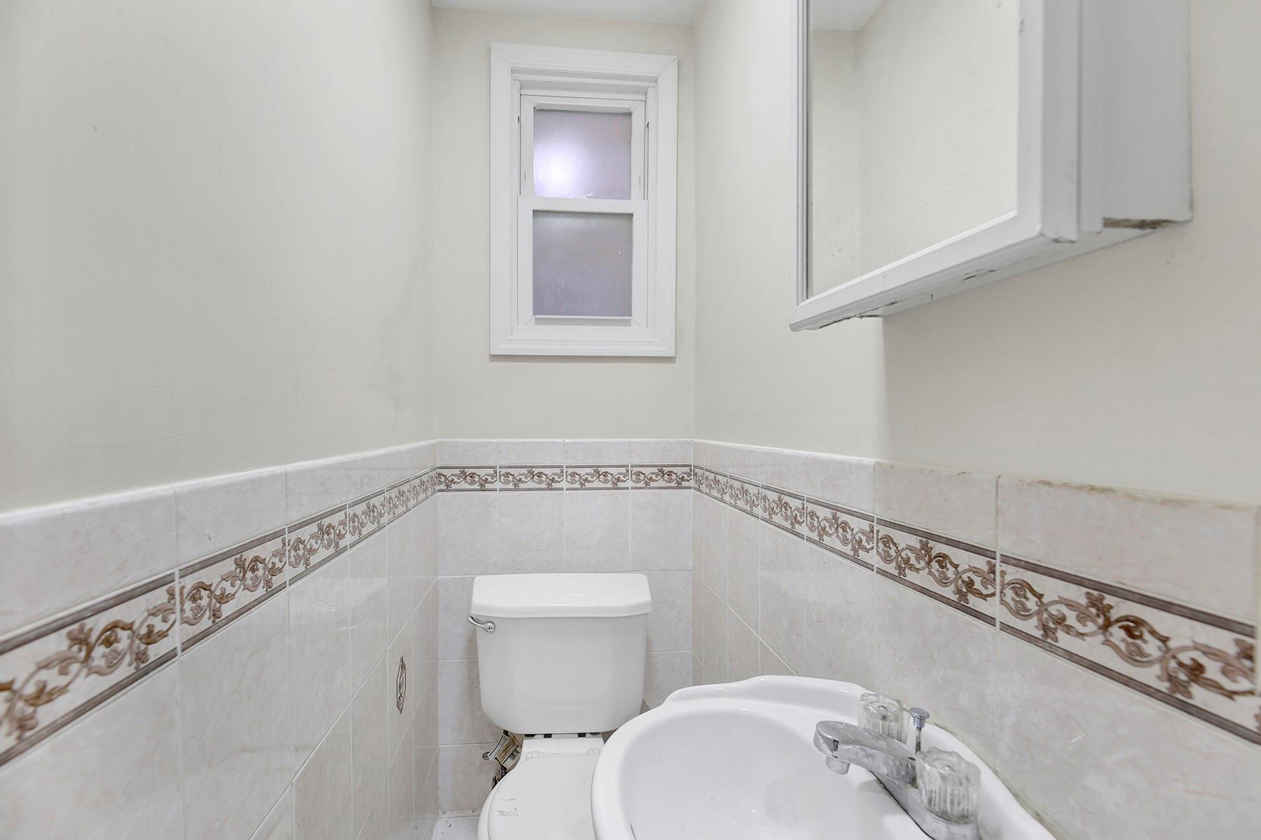 13528 115th Street, South Ozone Park, New York image 6