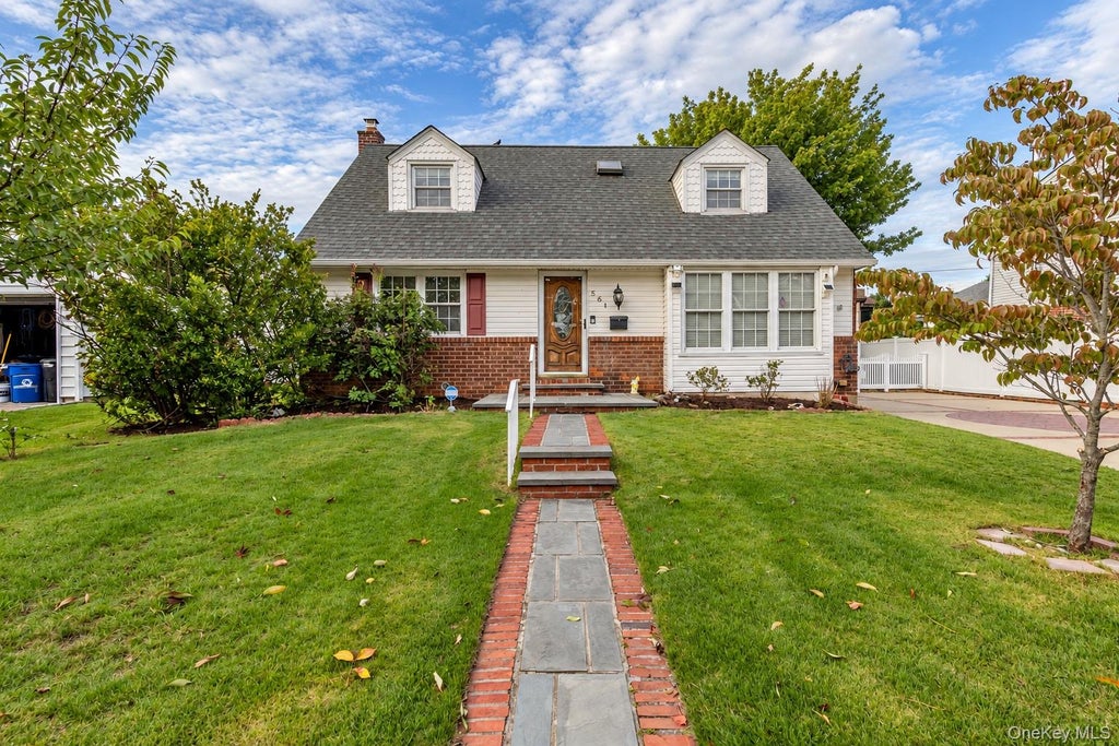 Photo of 561 Parker Avenue, Levittown, NY 11756 (MLS # 1053207)