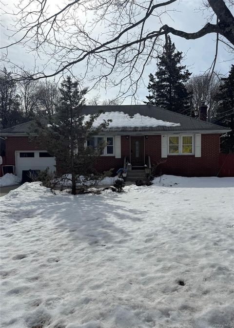 452 Nostrand Avenue Central Islip NY 11722