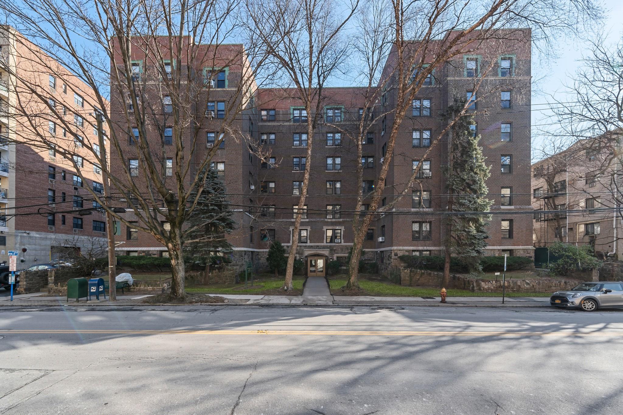 1080 Warburton Avenue #4B, Yonkers, New York image 33