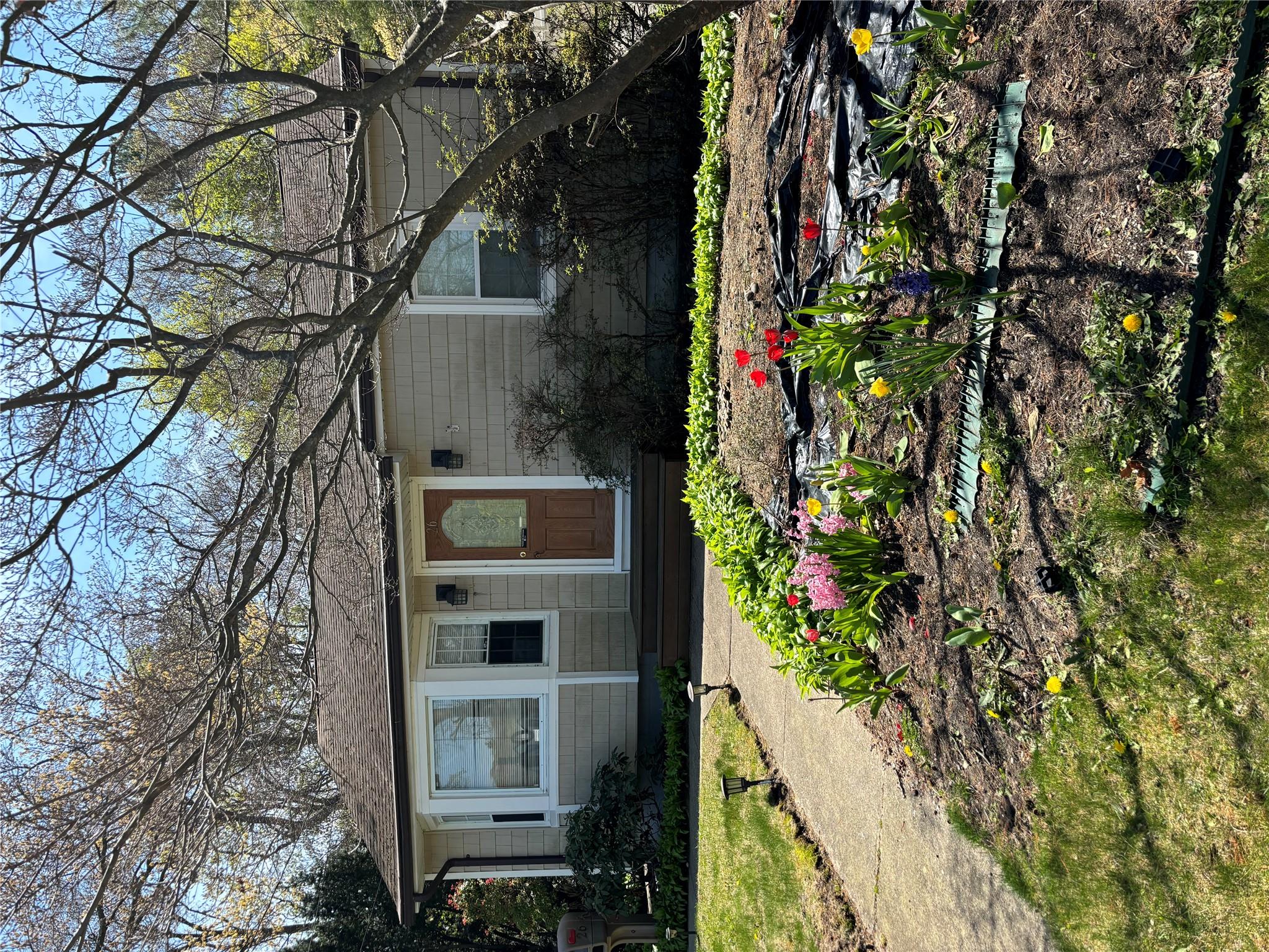 26 Weichers Street, Ronkonkoma, New York image 2