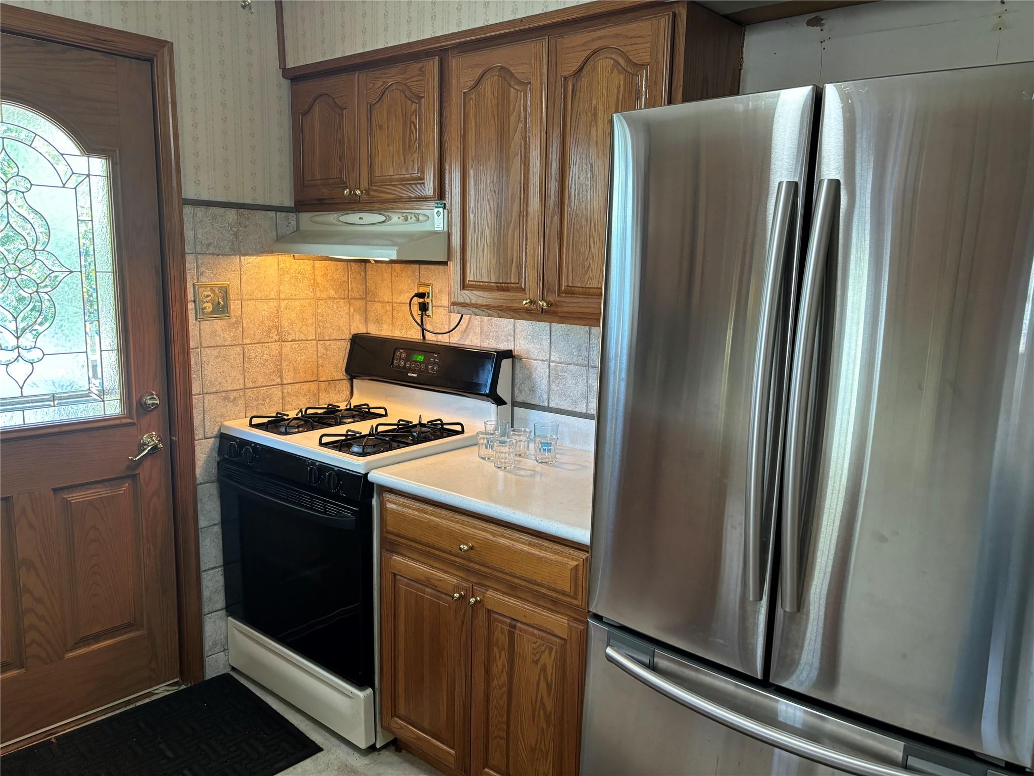 26 Weichers Street, Ronkonkoma, New York image 5