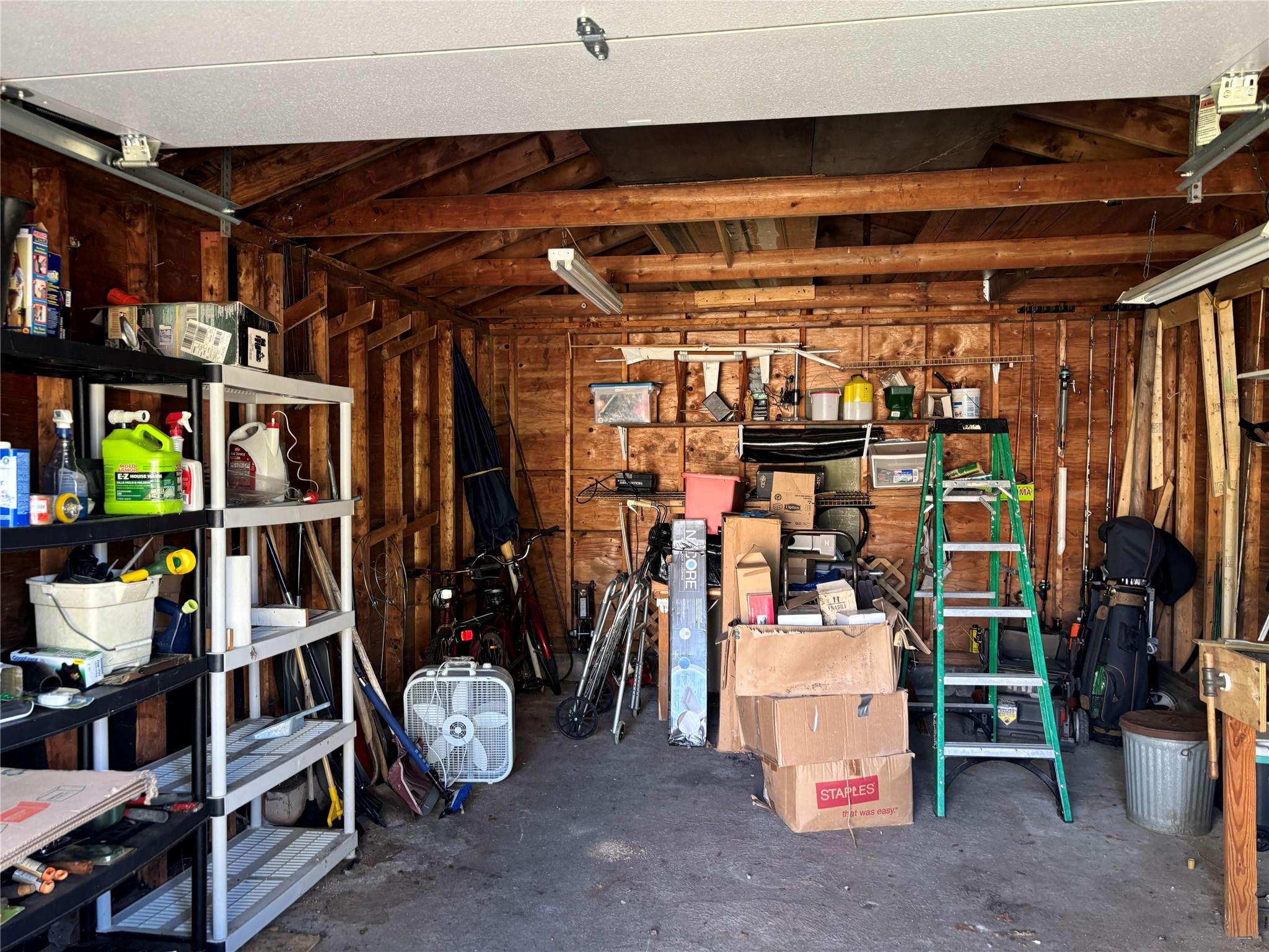 26 Weichers Street, Ronkonkoma, New York image 31