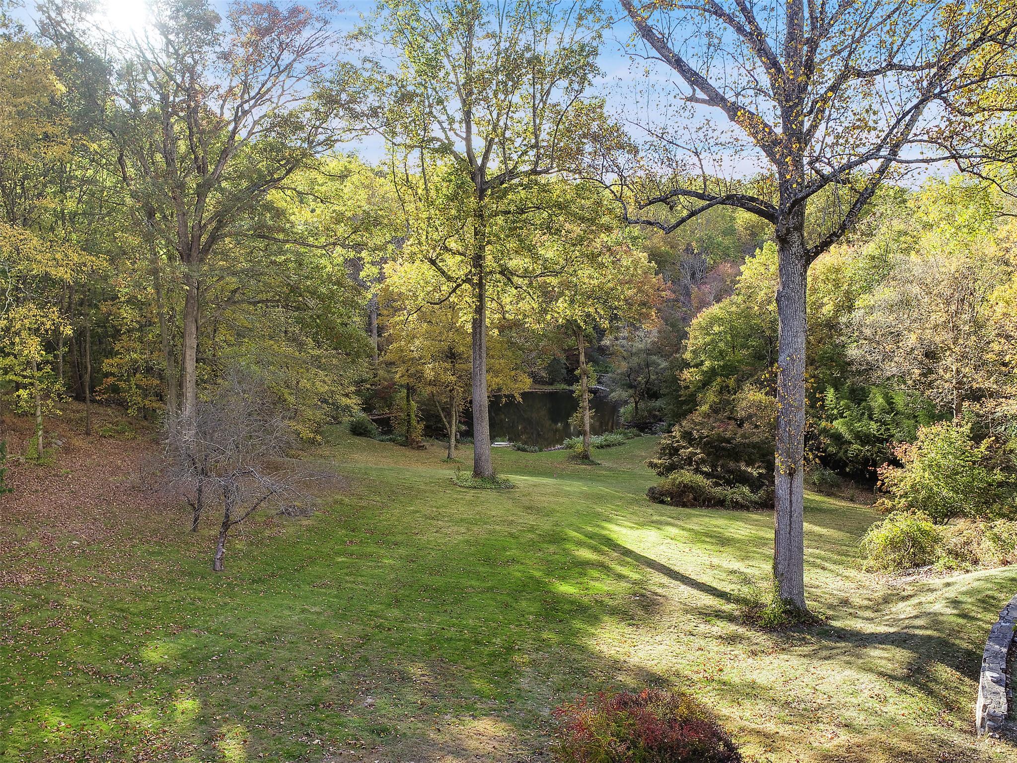 65 Old Aspetong Road, Katonah, New York image 17