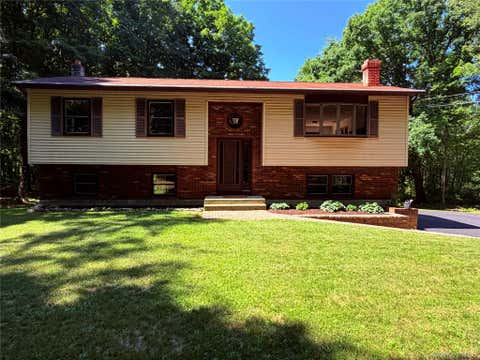 Homes For Rent - 126 Carter Road<br/> Pleasant Valley, NY 12569