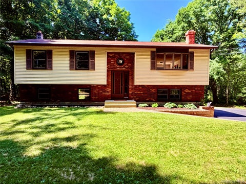 Homes For Rent - 126 Carter Road<br/> Pleasant Valley, NY 12569