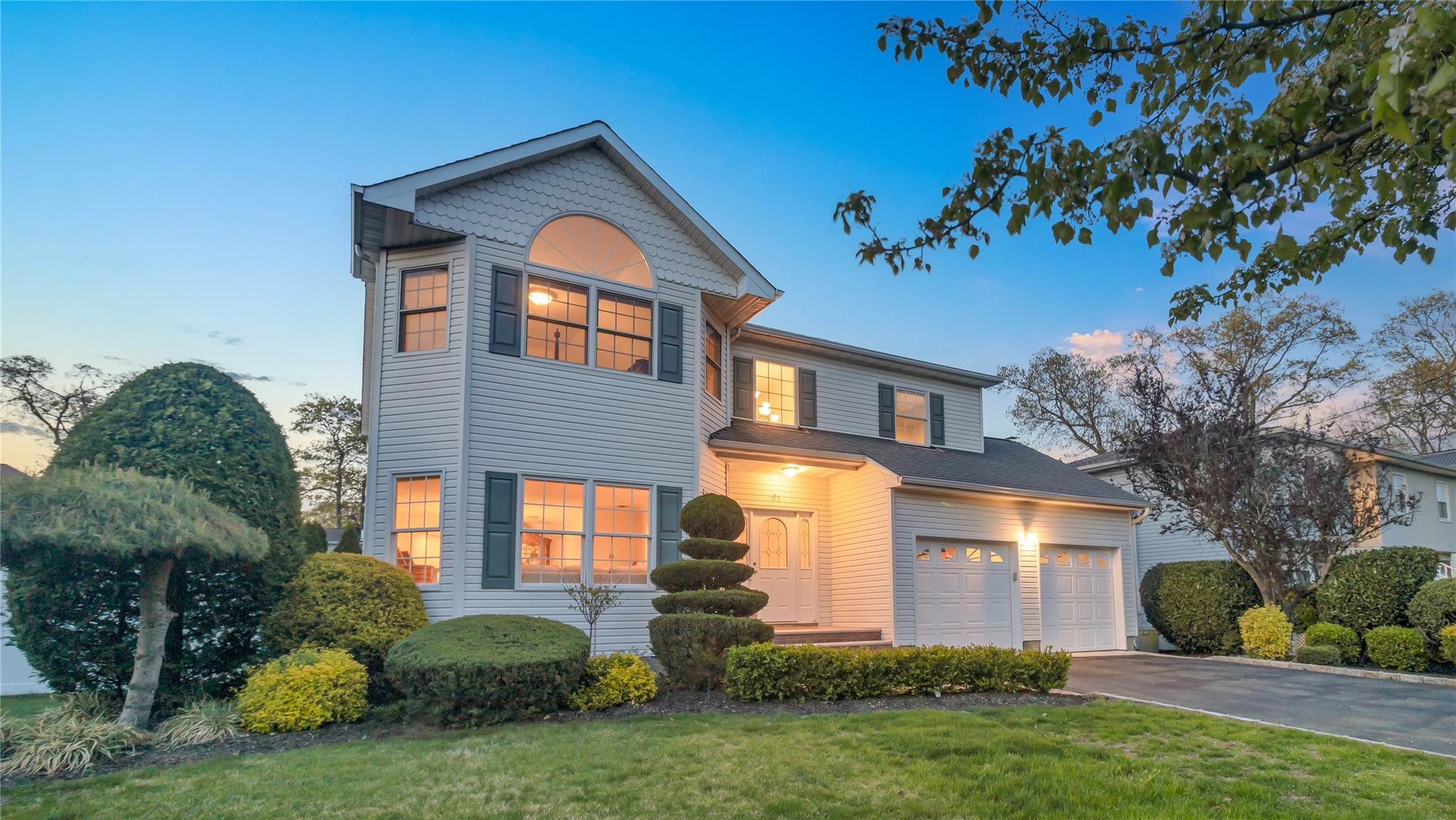91 Chicago Avenue, Massapequa, New York image 3