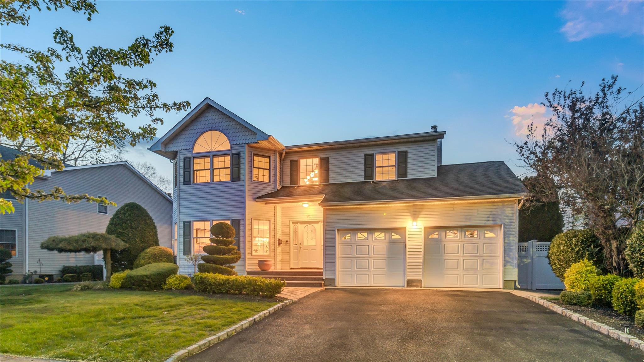 91 Chicago Avenue, Massapequa, New York image 1