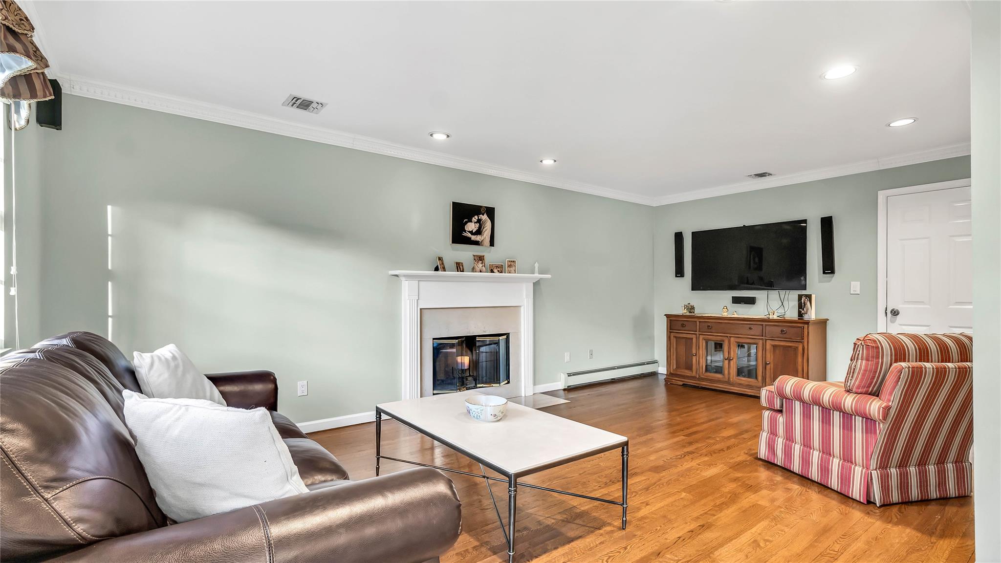 91 Chicago Avenue, Massapequa, New York image 16