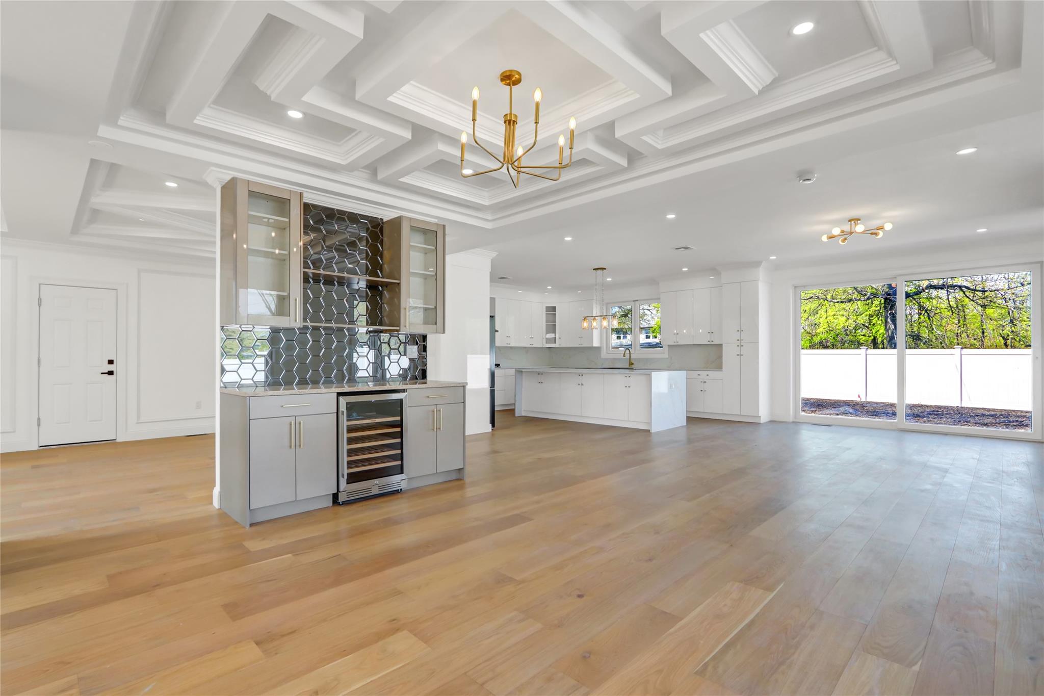 2 Hardy Lane, Westbury, New York image 10