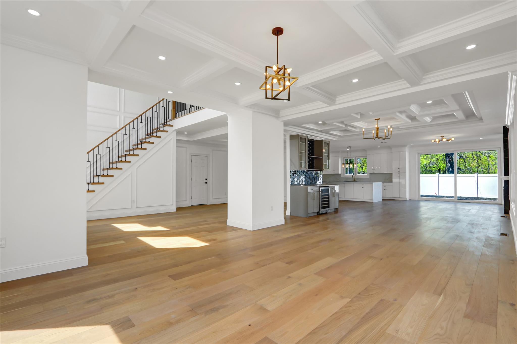2 Hardy Lane, Westbury, New York image 9