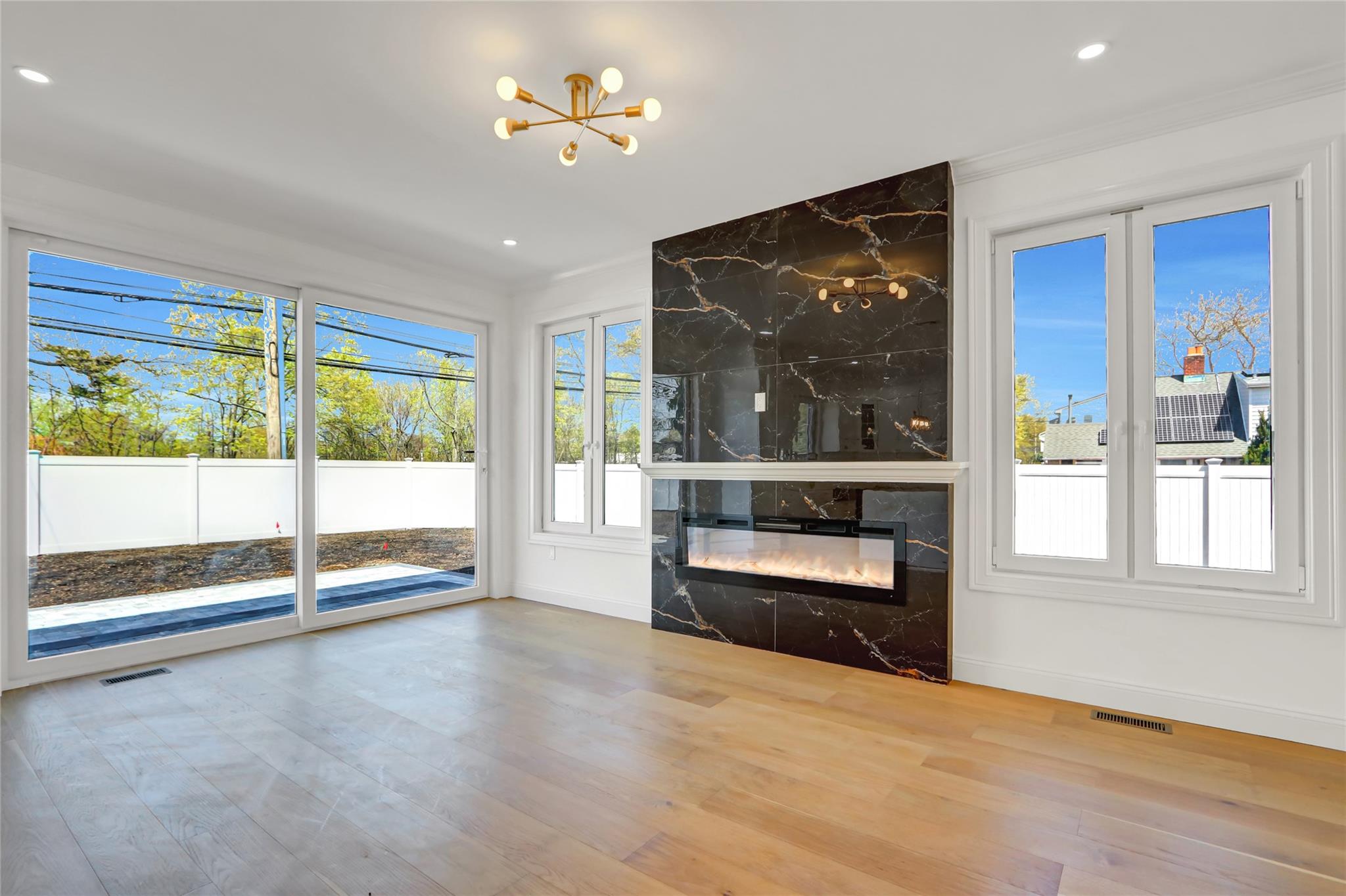 2 Hardy Lane, Westbury, New York image 16