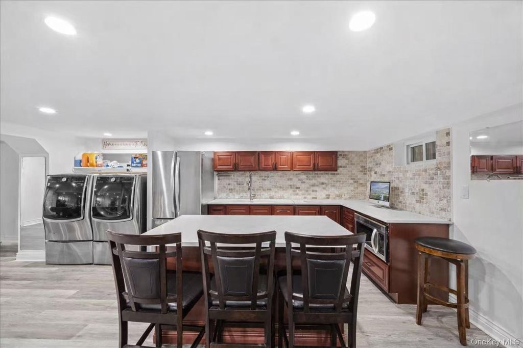 Photo of 642 Lenore Lane, Elmont, NY 11003 (MLS # 969149)