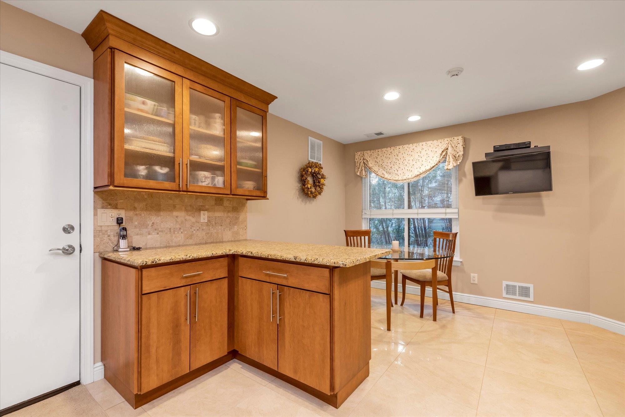 205-26 116th Road, New York, New York image 6
