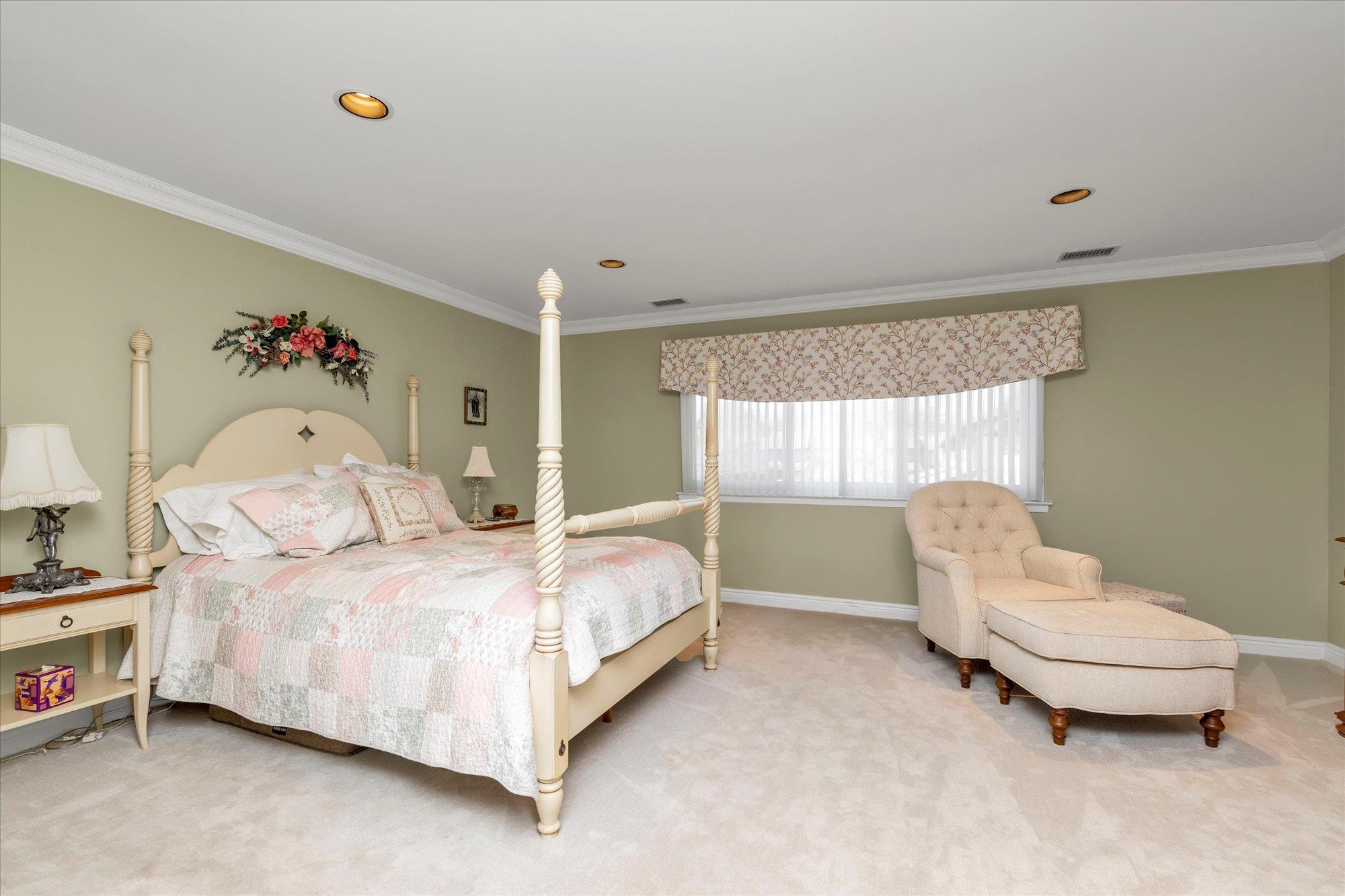 205-26 116th Road, New York, New York image 17