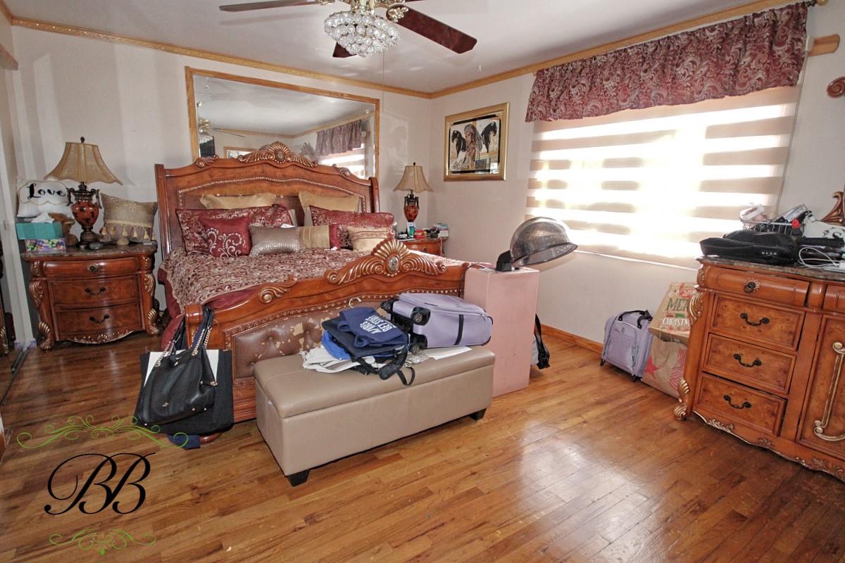 10811 Flatlands 7 Street, Brooklyn, Florida image 19