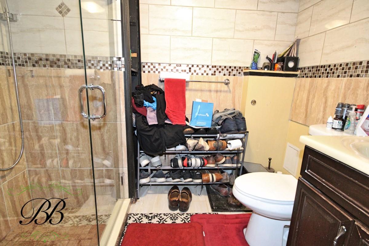 10811 Flatlands 7 Street, Brooklyn, Florida image 13