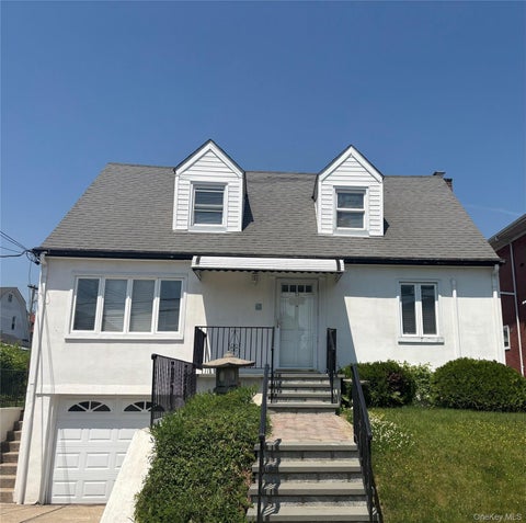 Homes For Sale - 71 Catskill Ave<br/> Yonkers, NY 10704