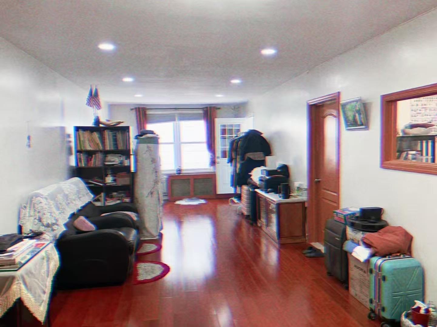 Property for Sale at Sanford Ave Ave 4T, Flushing, Queens, NY - Bedrooms: 2 
Bathrooms: 1 
Rooms: 4  - $489,000