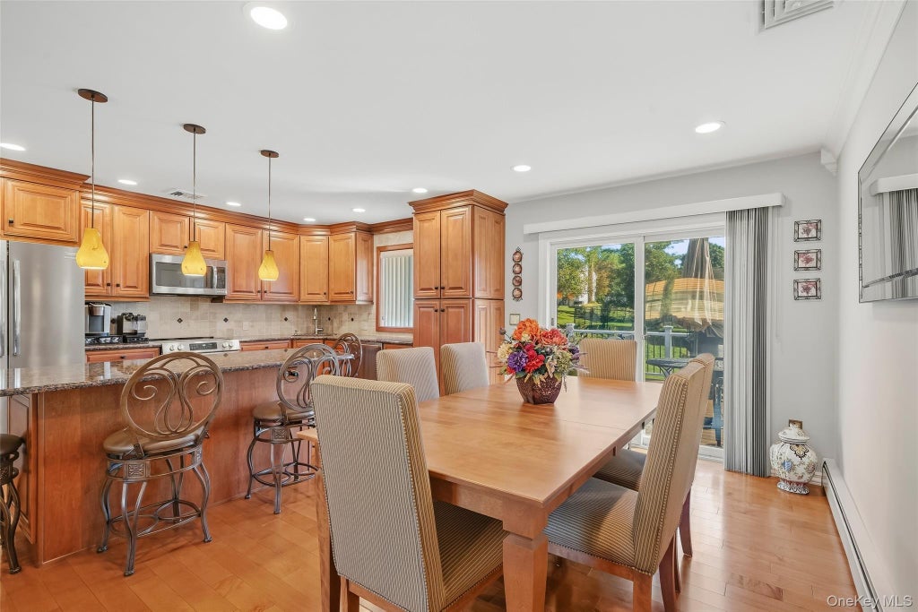 Photo of 6 Liberty Court, Washingtonville, NY 10992 (MLS # 1050025)