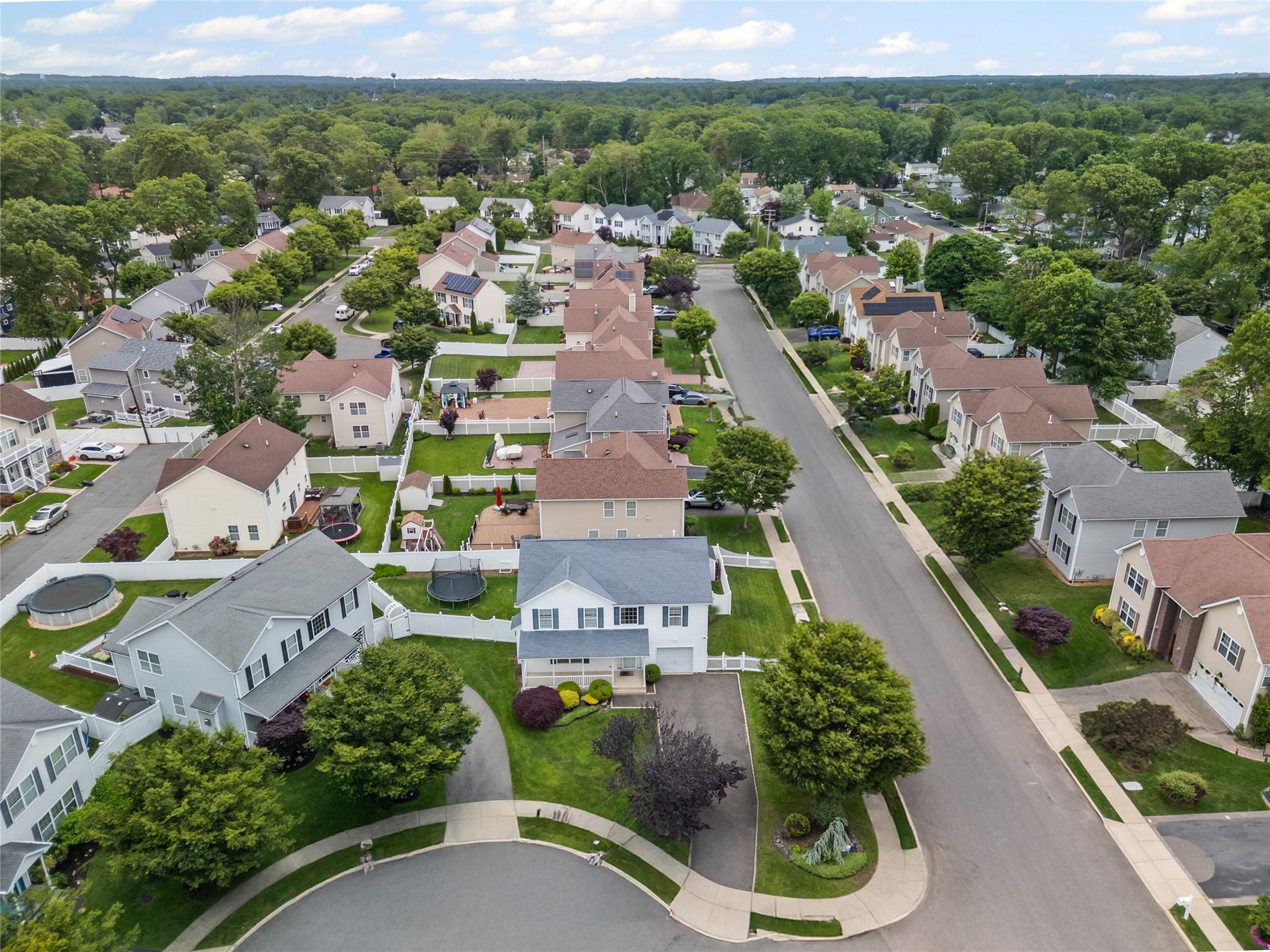 924 Otsego Court, West Hempstead, New York image 3