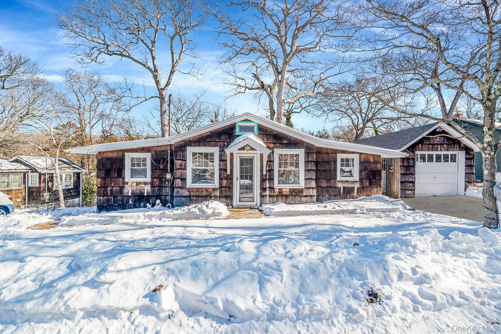 Photo of 15 Ridge Lane, Miller Place, NY 11764 (MLS # 958302)