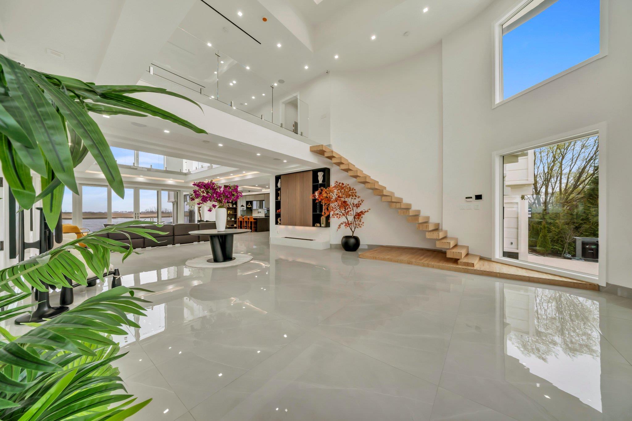 190 Curtis Road, Woodmere, New York image 5