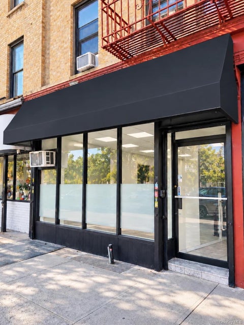 Photo of 3812 Astoria Boulevard, Astoria, NY 11103 (MLS # 1068469)