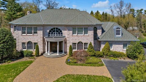 8 Norgate Road Brookville NY 11545