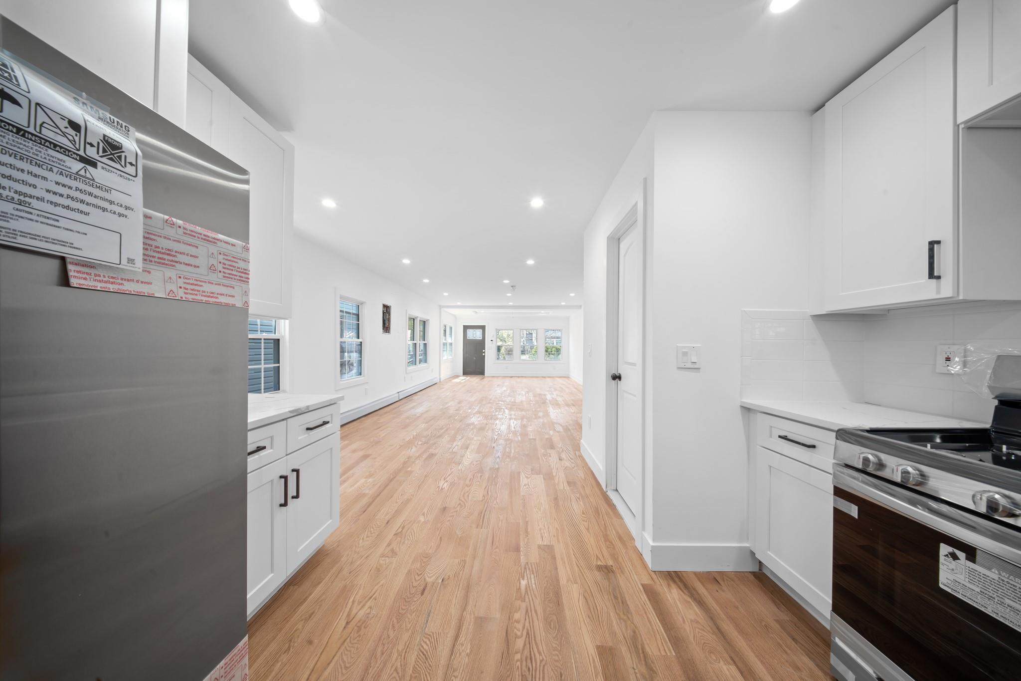 509 E 40th Street, Brooklyn, New York image 3