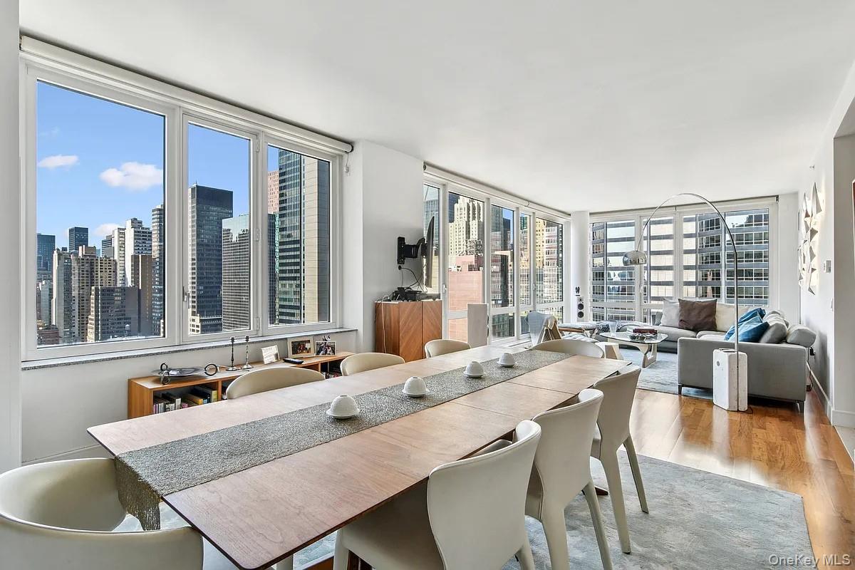 250 East 53rd Street 280