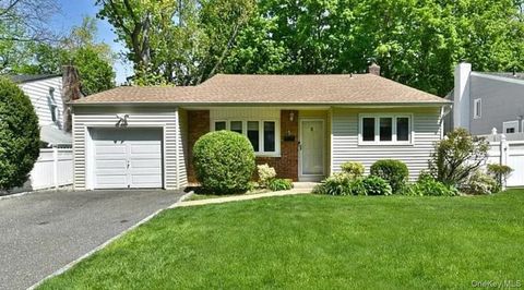 5-A second Great Neck NY 11021