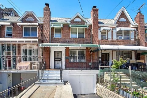 4635 Matilda Avenue Bronx NY 10470