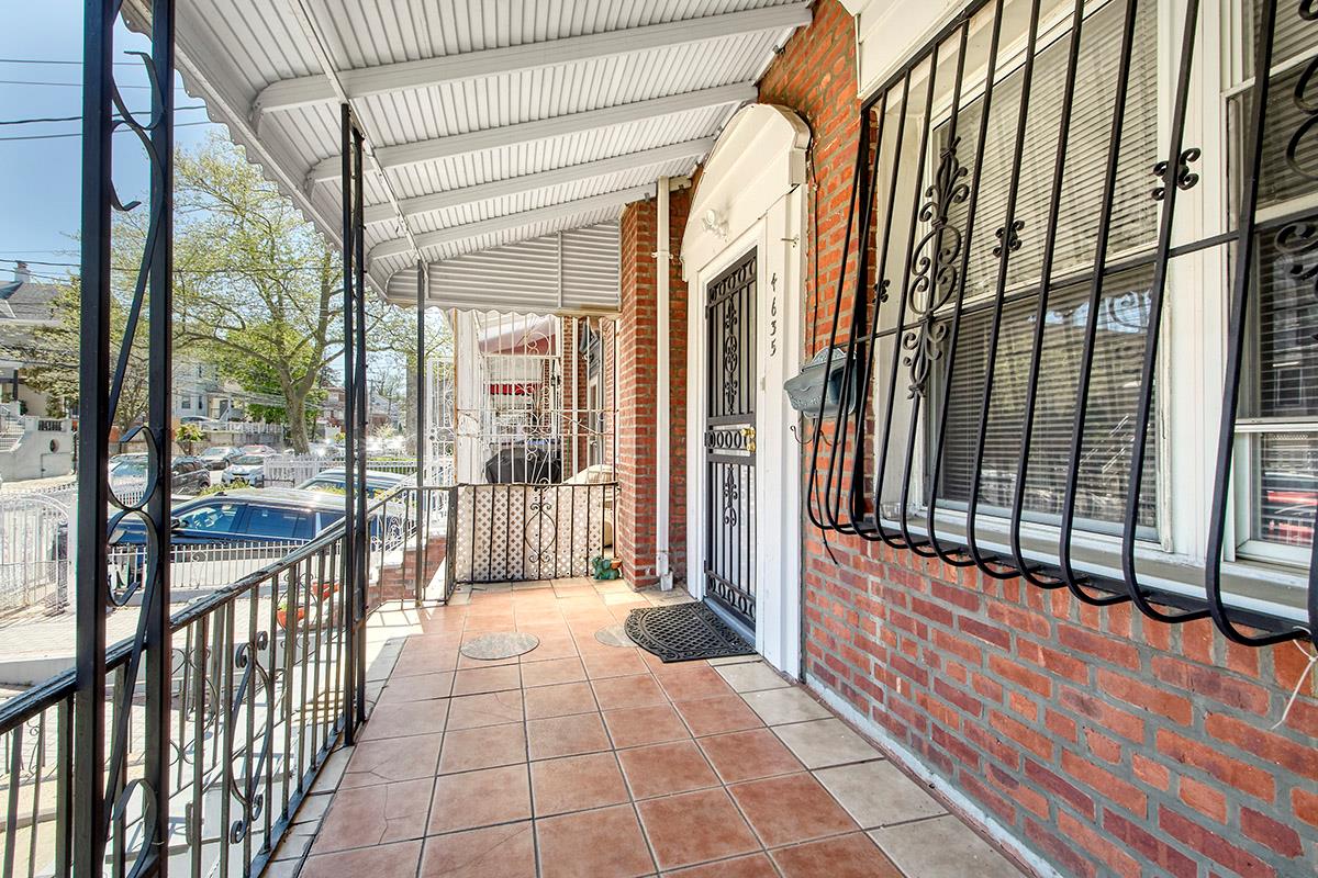 4635 Matilda Avenue, Bronx, New York image 3