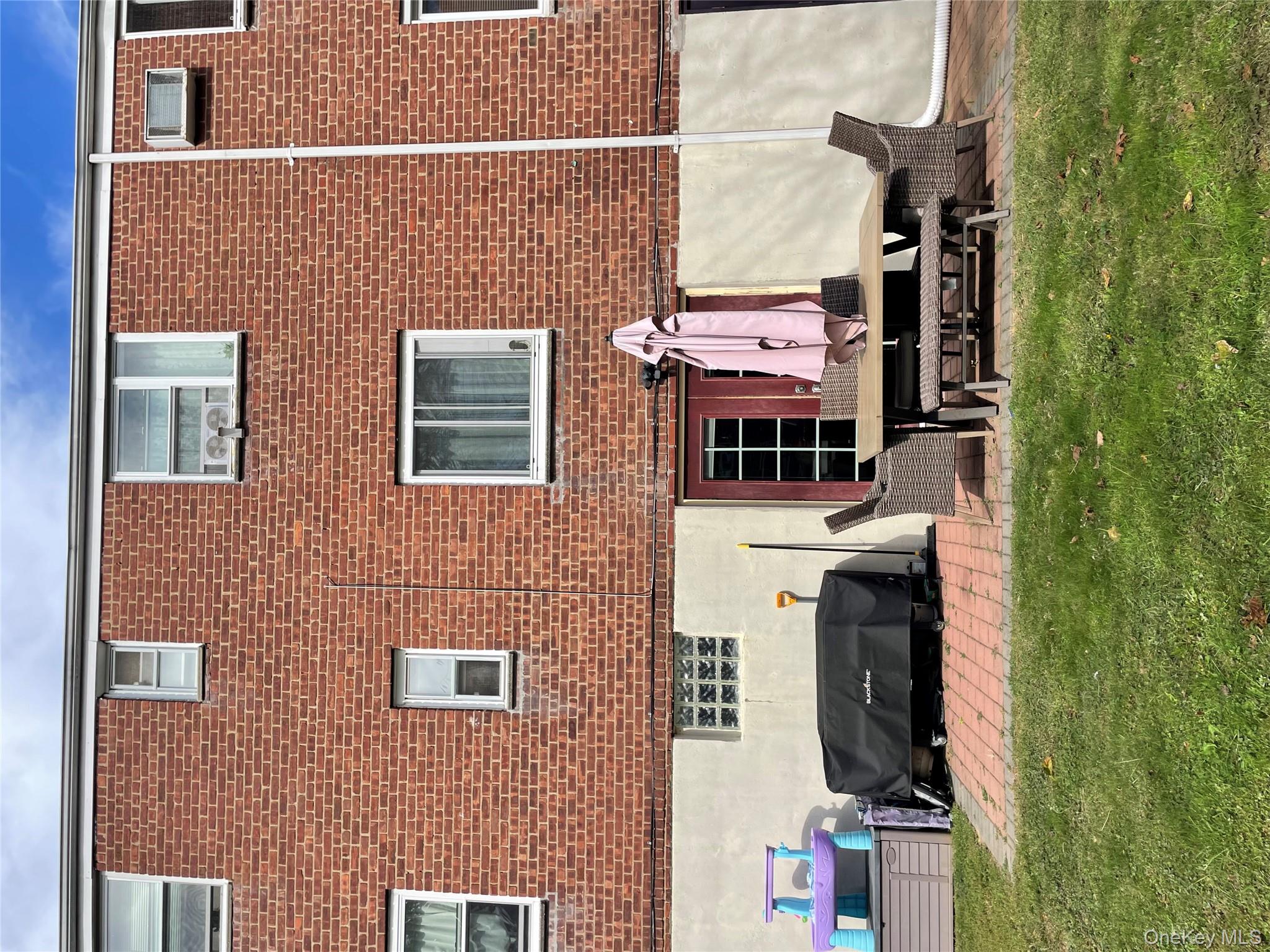 264-11 73rd Avenue 128A4