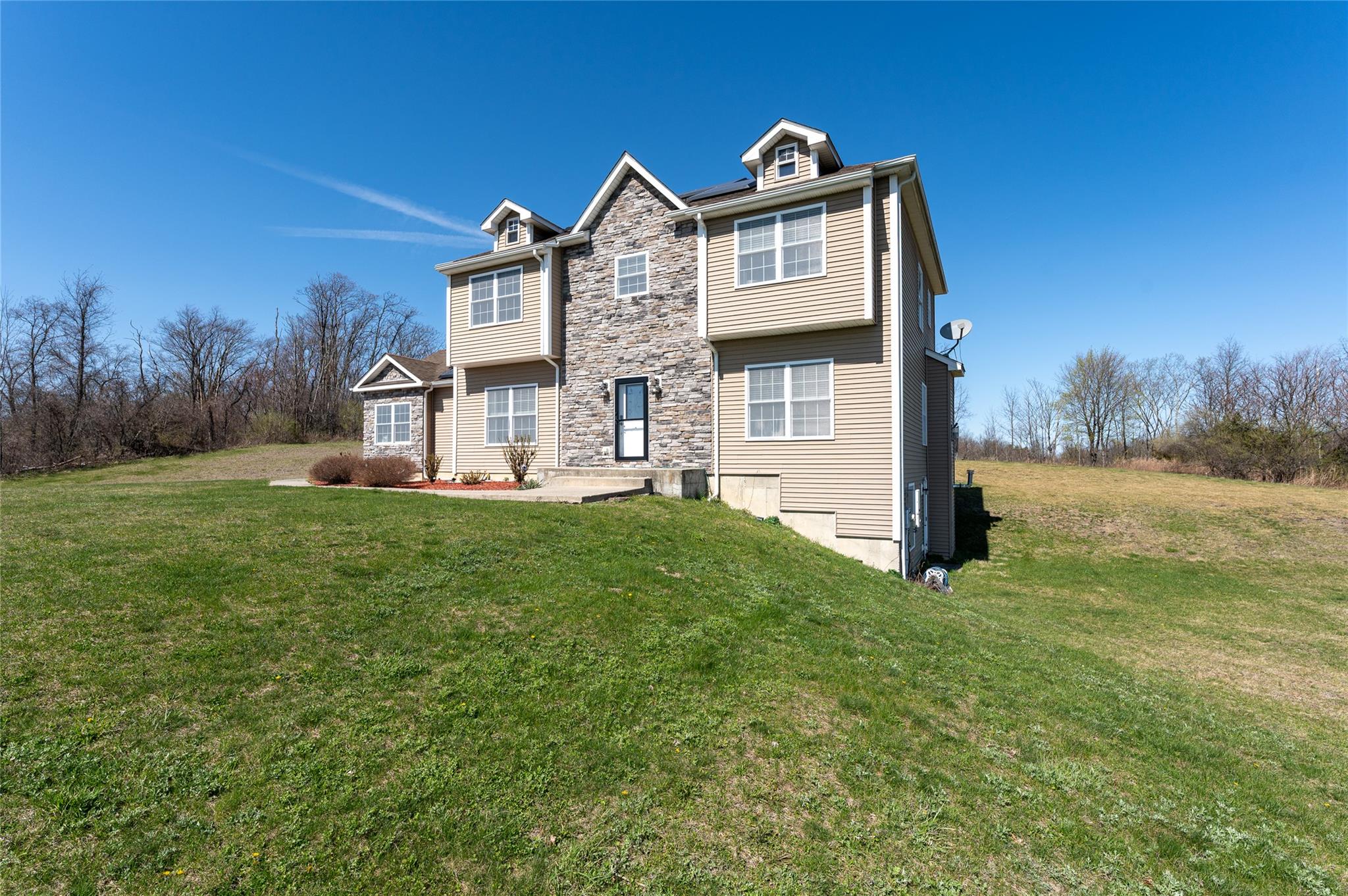 10 Howard Court, Goshen, New York image 3