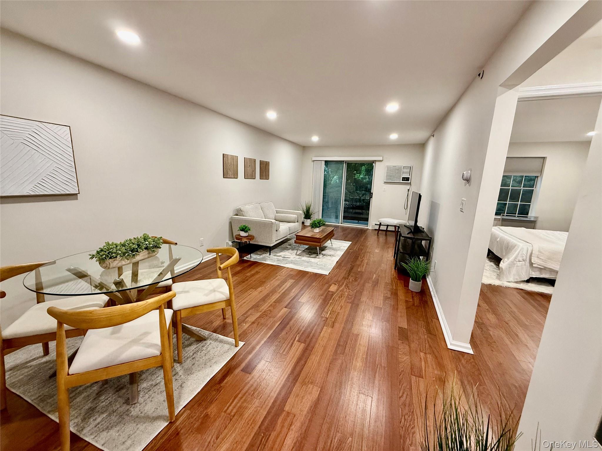 130 N Kensico Avenue 19