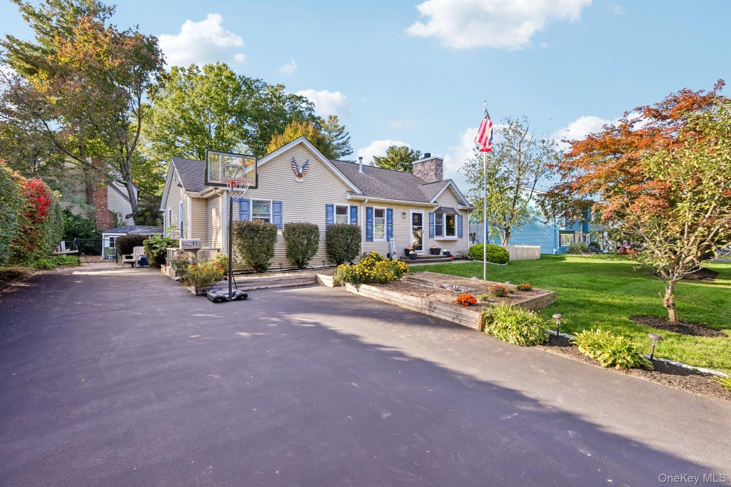 Photo of 82 Medway Avenue, Congers, NY 10920 (MLS # 1058665)