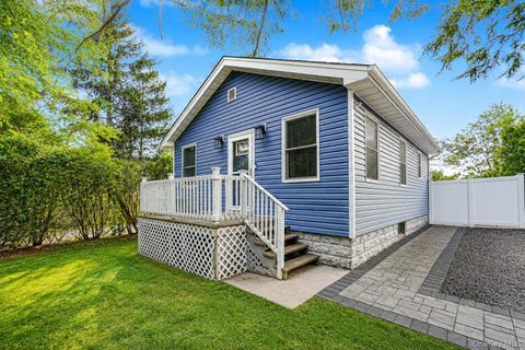 28 Weiner Street Staten Island NY 10309