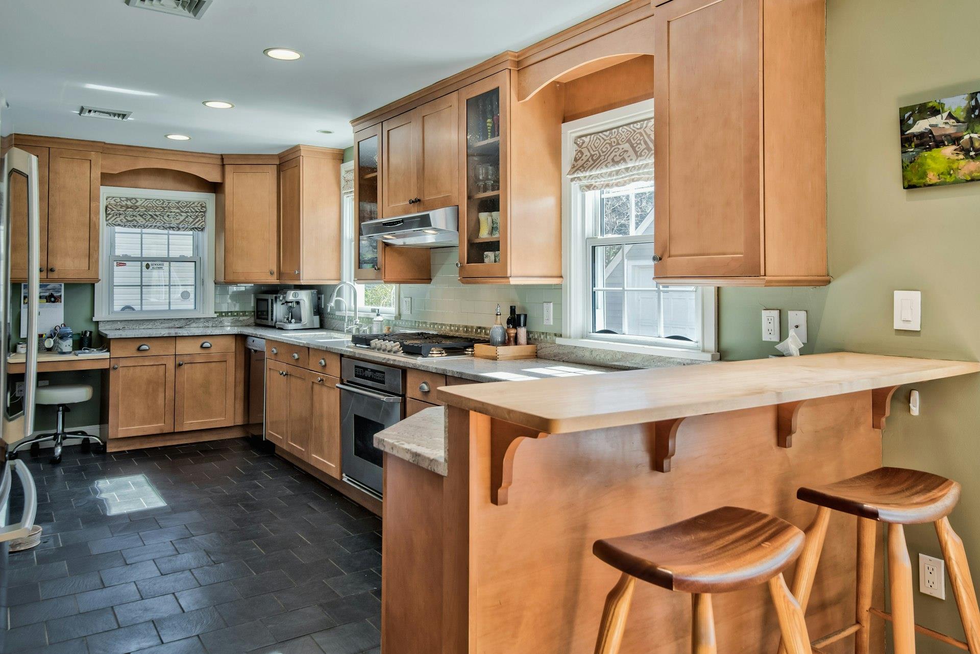 32 Litchfield Road, Port Washington, New York image 13
