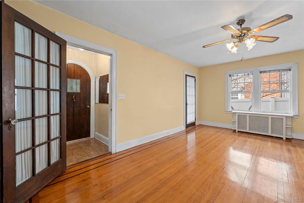 Photo of 41-29 248th Street, Little Neck, NY 11363 (MLS # 942904)