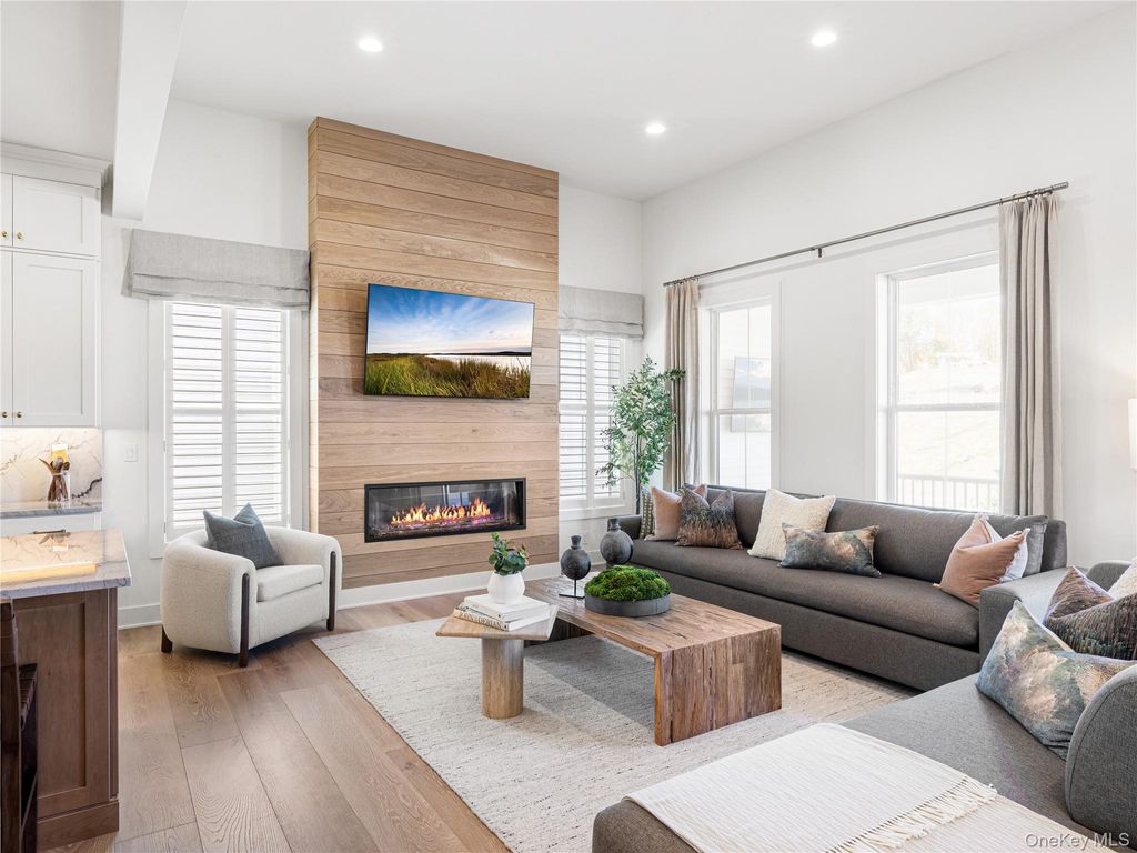 Photo of 2079 Summit Loop #103, Carmel, NY 10512 (MLS # 980617)