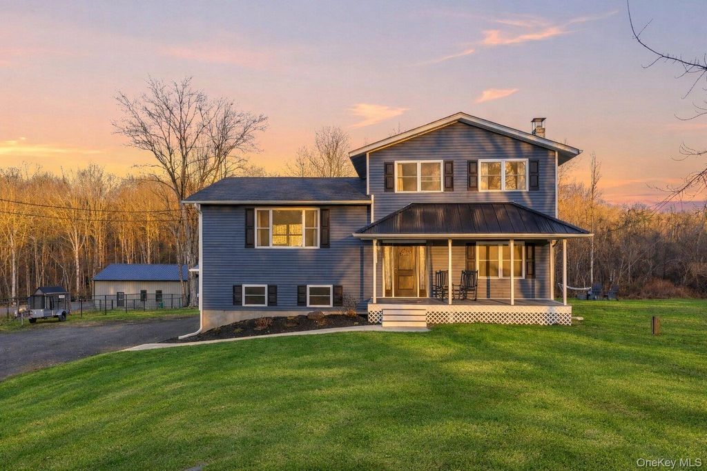 Photo of 849 S Plank Road, Slate Hill, NY 10973 (MLS # 974998)