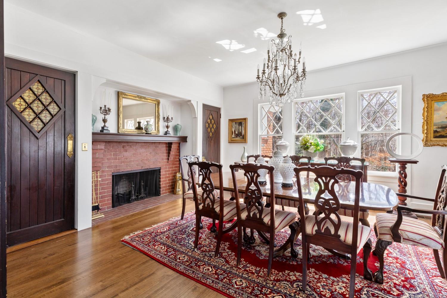 10 Pine Path, Port Jefferson, New York image 12