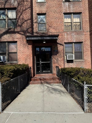 745 E 231ST ST APT 3F, BRONX, NY 10466 - Image cfb7dcdfbd5a4e61e0058bfc9be3ca69/2712953646