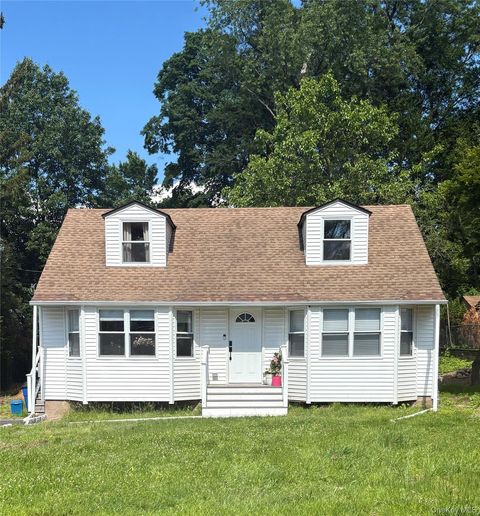 Homes For Sale - 9 Lawrence Street<br/> Tappan, NY 10983